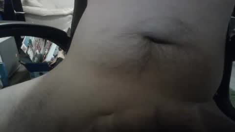 Snapshot of 058james chatting on 11.01.25 058james online show from 11.01.25