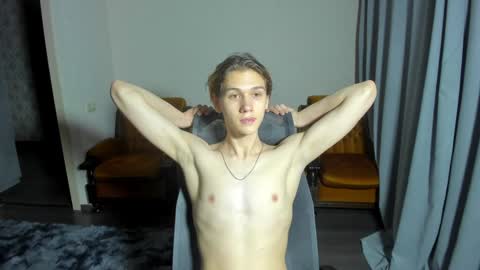 Snapshot of 0verlandd chatting on 01.11.25 Adam online show from 01.11.25