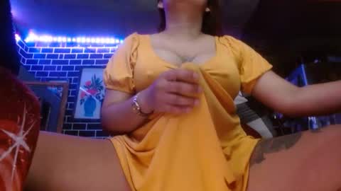  i am trixie im Your Selfsucking Mistress  online show from 09.10.25