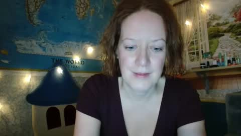 12ennie online show from 12.05.25