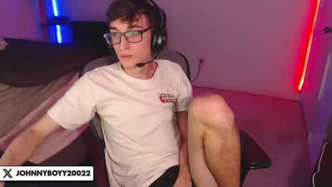 19yrboyhot online show from 09.10.25