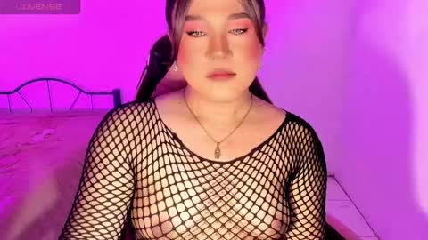 1lovelymess online show from 09.09.25