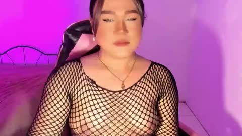 1lovelymess online show from 09.22.25