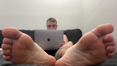 Snapshot of 1ofthegoodguys chatting on 12.11.24 1ofthegoodguys online show from 12.11.24