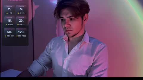 Snapshot of 1roberttt chatting on 10.07.25 1roberttt online show from 10.07.25