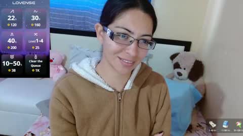 Snapshot of 1sasha_grey__1 chatting on 12.17.24 paola online show from 12.17.24