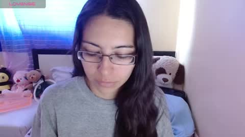 Snapshot of 1sasha_grey__1 chatting on 02.12.25 paola online show from 02.12.25