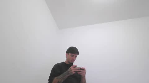 Snapshot of 1sensual chatting on 12.22.24 1sensual online show from 12.22.24