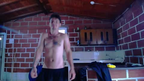 Snapshot of 1sensual chatting on 12.01.25 1sensual online show from 12.01.25