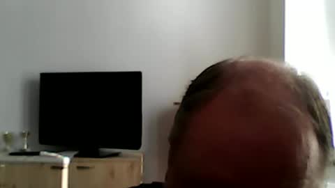 Snapshot of 1vaso chatting on 09.17.25 1vaso online show from 09.17.25