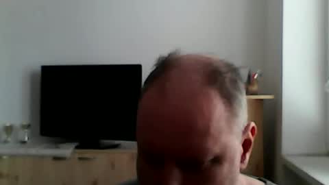 Snapshot of 1vaso chatting on 10.19.25 1vaso online show from 10.19.25