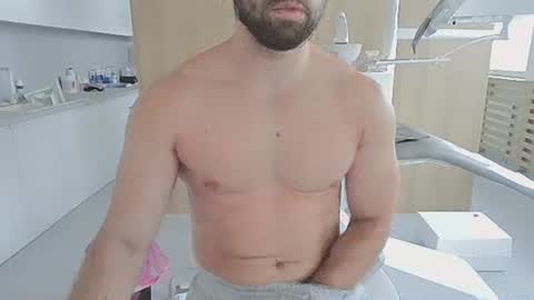 Snapshot of 2hot2furious chatting on 09.28.25 2hot2furious online show from 09.28.25