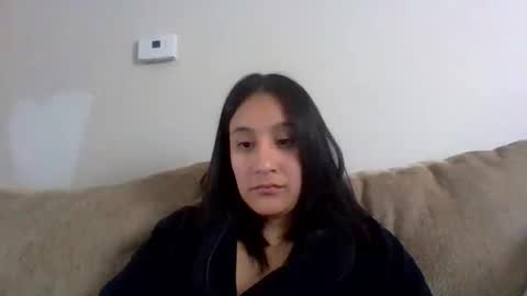 Snapshot of 69latina69 chatting on 11.17.25 69latina69 online show from 11.17.25