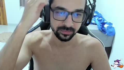 Snapshot of 7_high chatting on 11.05.25 high online show from 11.05.25