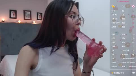 Snapshot of 7hana7 chatting on 12.17.24 Hana online show from 12.17.24