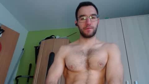 Snapshot of 8000zuerich chatting on 03.12.25 Nicolas online show from 03.12.25