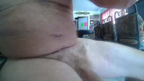 Snapshot of 86406stud chatting on 10.03.25 86406stud online show from 10.03.25