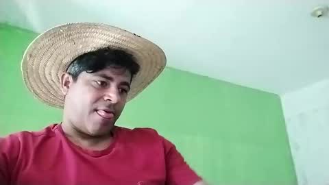 Snapshot of 9vinhocamshow chatting on 12.23.24 9vinhocamshow online show from 12.23.24