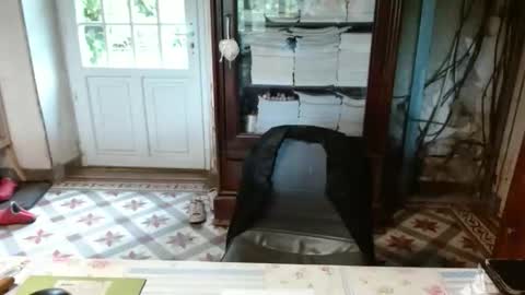 Snapshot of _123_voyeur_ chatting on 09.12.25 _123_voyeur_ online show from 09.12.25