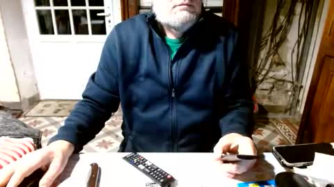 Snapshot of _123_voyeur_ chatting on 11.30.25 _123_voyeur_ online show from 11.30.25