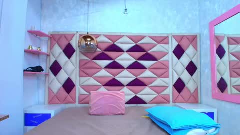 Snapshot of _abby_rouss chatting on 09.18.25 abby rouss online show from 09.18.25