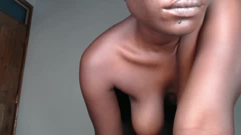 Snapshot of _addiction_1 chatting on 12.02.24 _addiction_1 online show from 12.02.24