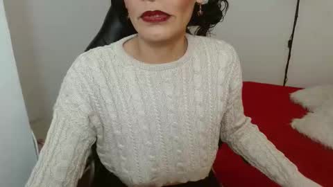Snapshot of _alexandrajones chatting on 02.14.25 Alexandra online show from 02.14.25