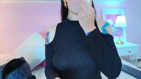 Snapshot of _aliice_1 chatting on 02.21.25  Alice  online show from 02.21.25