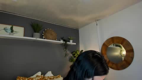 Snapshot of _aliice_1 chatting on 02.21.25  Alice  online show from 02.21.25