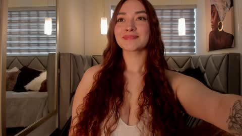 Snapshot of _antonnela_ chatting on 01.27.25 antonnela online show from 01.27.25