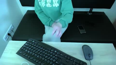 Snapshot of _arianablack_ chatting on 11.29.25 Arina online show from 11.29.25