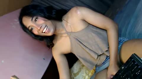 Snapshot of _asiancutie chatting on 12.22.24 _asiancutie online show from 12.22.24