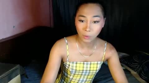 Snapshot of _asiancutie chatting on 12.28.24 _asiancutie online show from 12.28.24