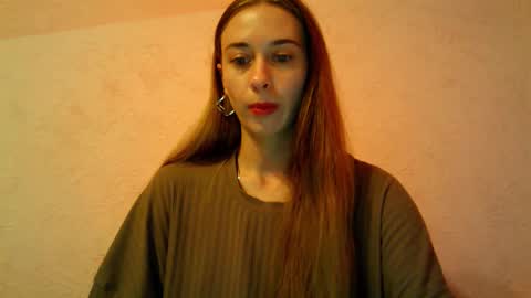 Snapshot of _aurora_sweet chatting on 10.12.25 _aurora_sweet online show from 10.12.25