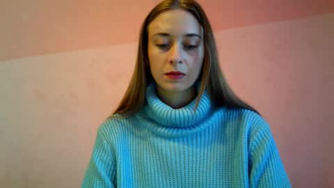 Snapshot of _aurora_sweet chatting on 10.21.25 _aurora_sweet online show from 10.21.25