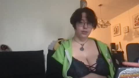 Snapshot of _bandit_b0y chatting on 01.09.25 bandit online show from 01.09.25