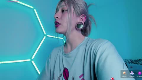 Lunita  online show from 12.31.24