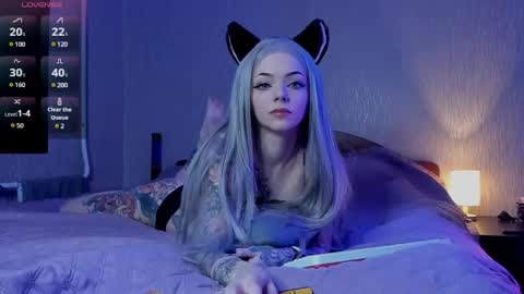 Snapshot of _black_fox__ chatting on 02.28.25 Olivia Subscribe to my Fansly -   online show from 02.28.25