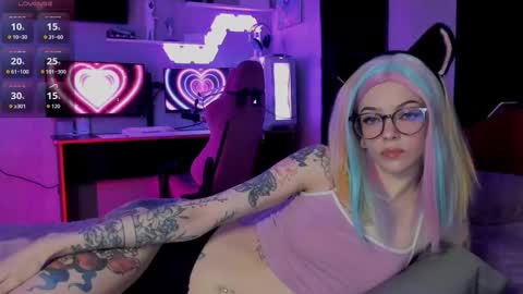 Snapshot of _black_fox__ chatting on 10.10.25 Olivia Subscribe to my Fansly -   online show from 10.10.25