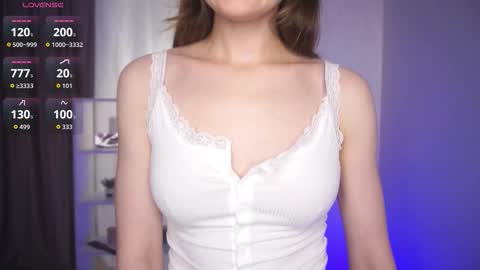 Snapshot of _bluebell__ chatting on 09.22.25 My name is Agnes online show from 09.22.25