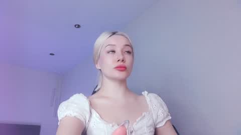 Snapshot of _chatur_babe chatting on 01.19.25 Angelina online show from 01.19.25