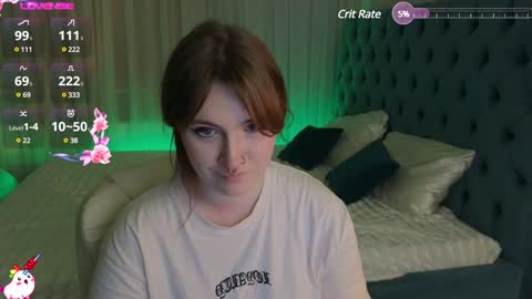 Snapshot of _chlo_e chatting on 01.30.25 Alisa NO NUDE online show from 01.30.25