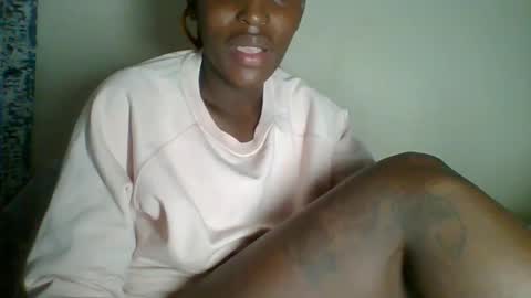 Snapshot of _clara01 chatting on 01.20.25 clara online show from 01.20.25