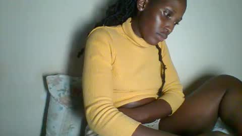 Snapshot of _clara01 chatting on 03.12.25 clara online show from 03.12.25