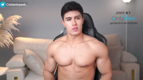 Snapshot of _cristianlopez chatting on 02.06.25 50 OFF TODAY  onlyfans cristianlopezbf online show from 02.06.25