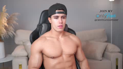 Snapshot of _cristianlopez chatting on 02.10.25 50 OFF TODAY  onlyfans cristianlopezbf online show from 02.10.25