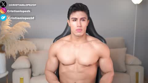Snapshot of _cristianlopez chatting on 10.08.25 50 OFF TODAY  onlyfans cristianlopezbf online show from 10.08.25