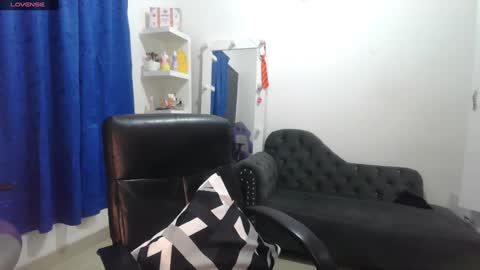 Katherine   Shedule  10pm -4 am  Colombia hour online show from 02.08.25