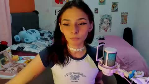 Snapshot of _dayanne_ chatting on 12.12.24 Pao online show from 12.12.24