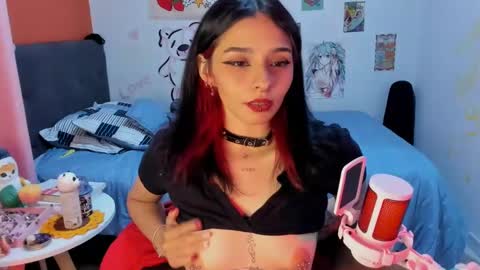 Snapshot of _dayanne_ chatting on 01.24.25 Pao online show from 01.24.25